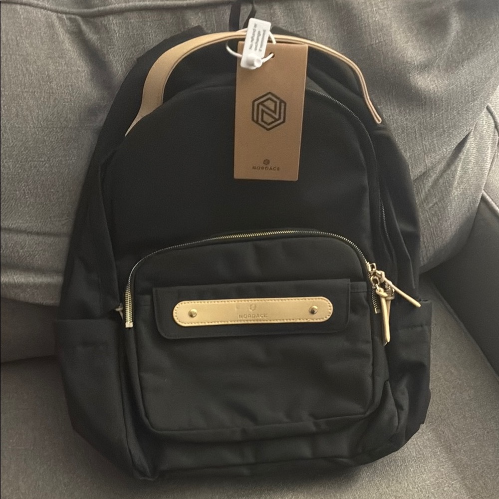 NWT NORDACE TRAVEL BACKPACK Black and Tan Women's- usb charging port, RFID etc